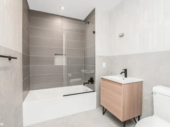 205 Cabrini Boulevard image 11 of 13