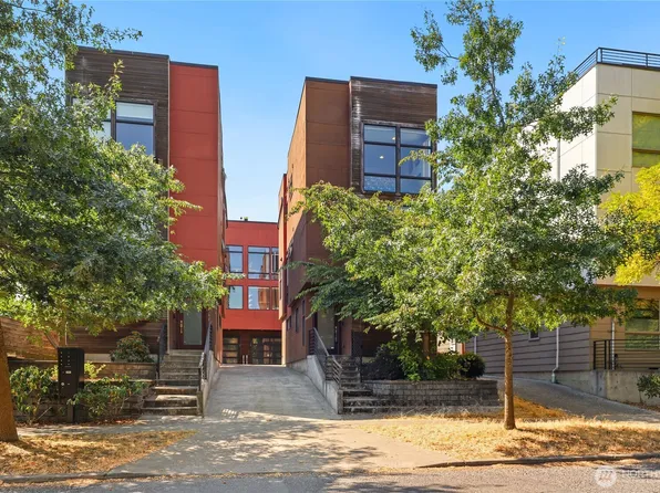 165 20th Avenue, Seattle, WA 98122