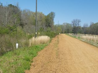 107 Cameron Rd, Senatobia, MS 38668