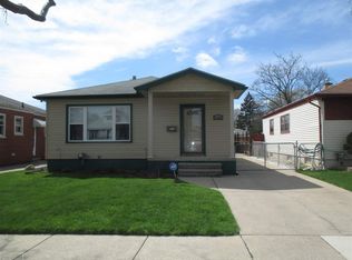 24885 Saxony Ave, Eastpointe, MI 48021