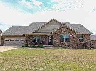 4402 Phillips Dr, Paragould, AR 72450