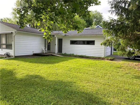 414 Arnold Ave, Syracuse, NY 13210