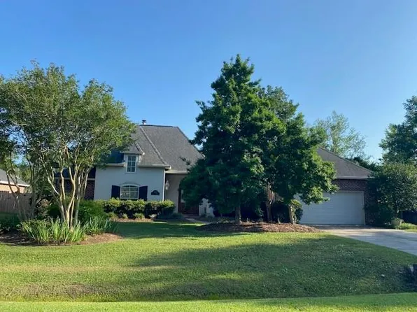 904 Bald Cypress Dr, Mandeville, LA 70448