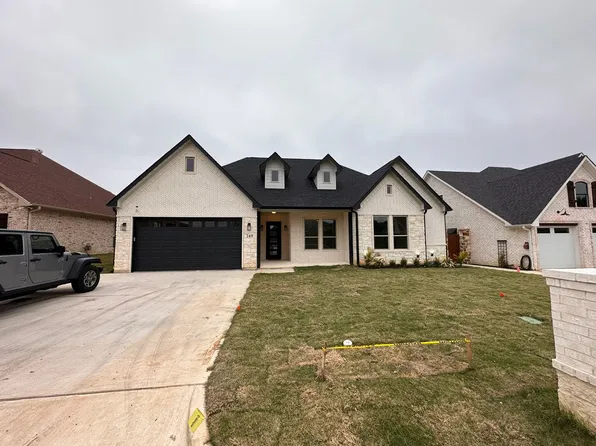 249 Kathryns Ct, Mount Pleasant, TX 75455