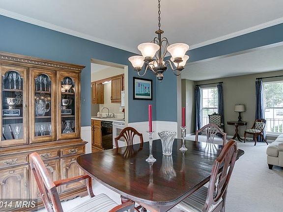 4th image of 5504 Roy Ct