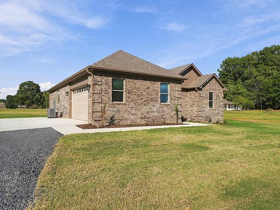 5th image of 3326 Mount Tabor Rd