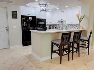 2738 Tiburon Blvd E APT 104, Naples, FL 34109