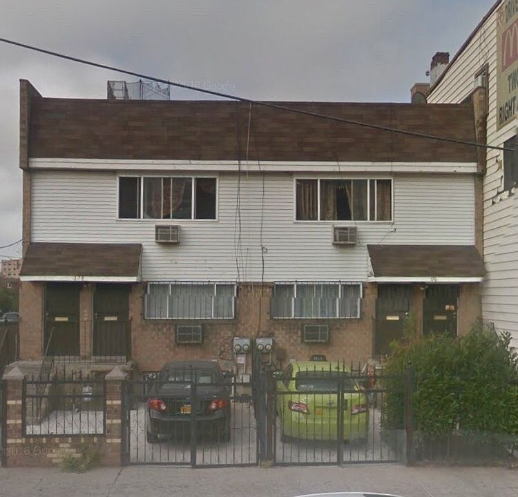 1st image of 176 Throop Ave