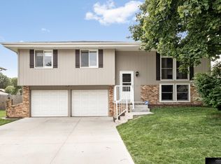 12911 Cady Ave, Omaha, NE 68164