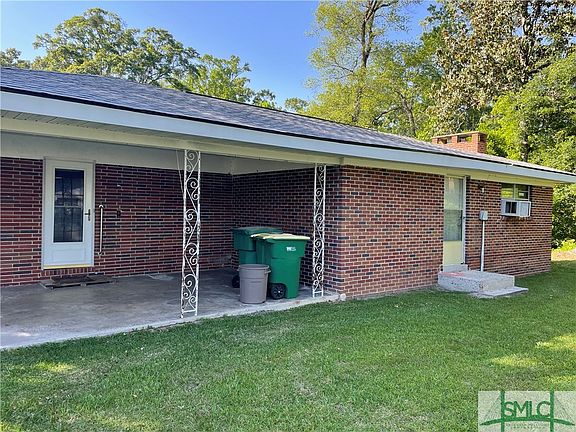 5th image of 62 Lee Avenue