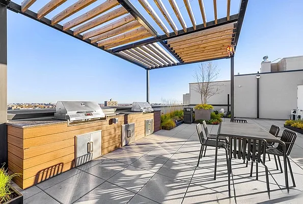 Rented by CW Realty Property Management LLC | media 11