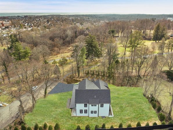 345 Betsy Brown Road, Rye Brook, NY 10573