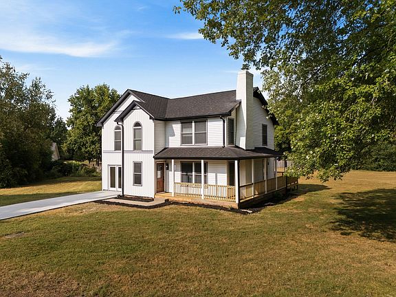 3rd image of 1817 Holloway Cir