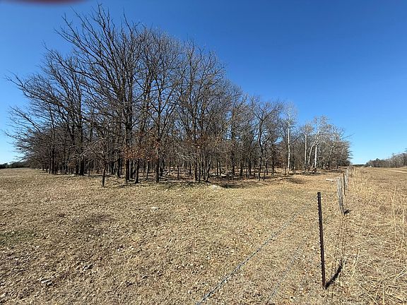 2nd image of TRACT 175th Ave #J