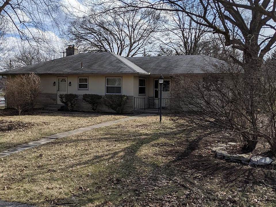 1st image of 75 Orchard Dr