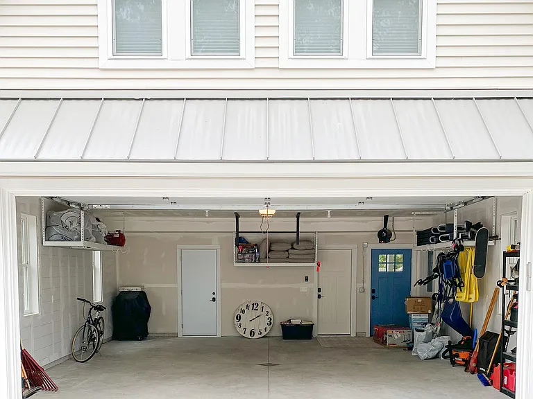 807 Washington St — Photo 14