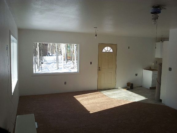 4th image of 2866 Villalobos Ave
