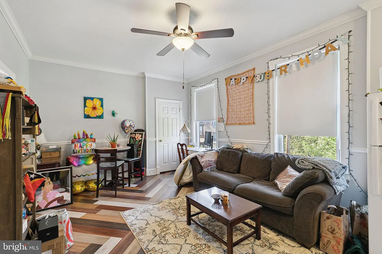 1 bed, $1,200 — Photo 4