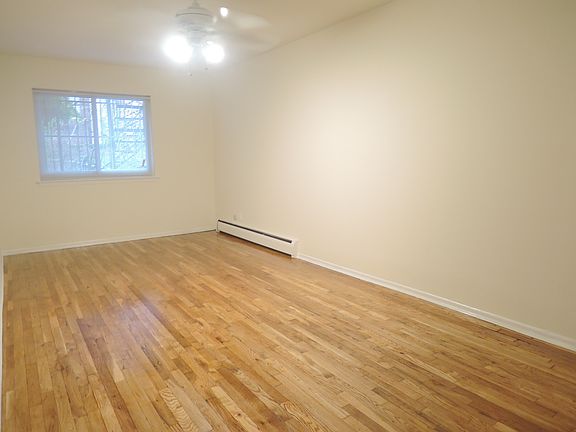 3rd image of 2341 37th St