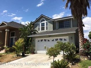 14768 Shadow Dr, Fontana, CA 92337