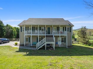 18 Moriah Way, Rydal, GA 30171