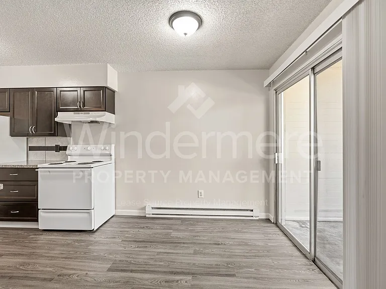 1611 W. 6th Ave — Photo 57