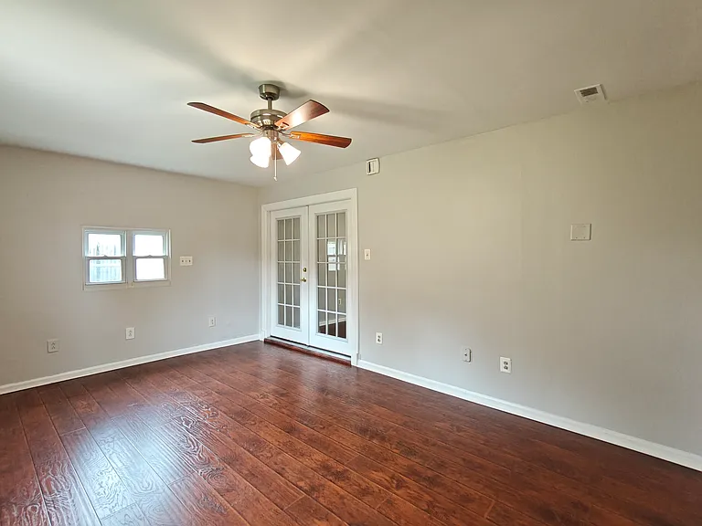 60 Farmhouse Rd — Photo 8