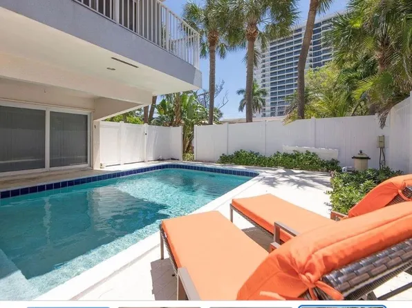 902 E Palm Ave APT 4, Boca Raton, FL 33432