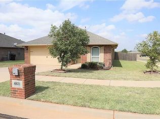 6821 NW 157th St, Edmond, OK 73013