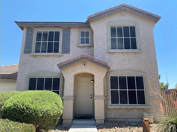 2nd image of 5312 Santa Fe Heights St