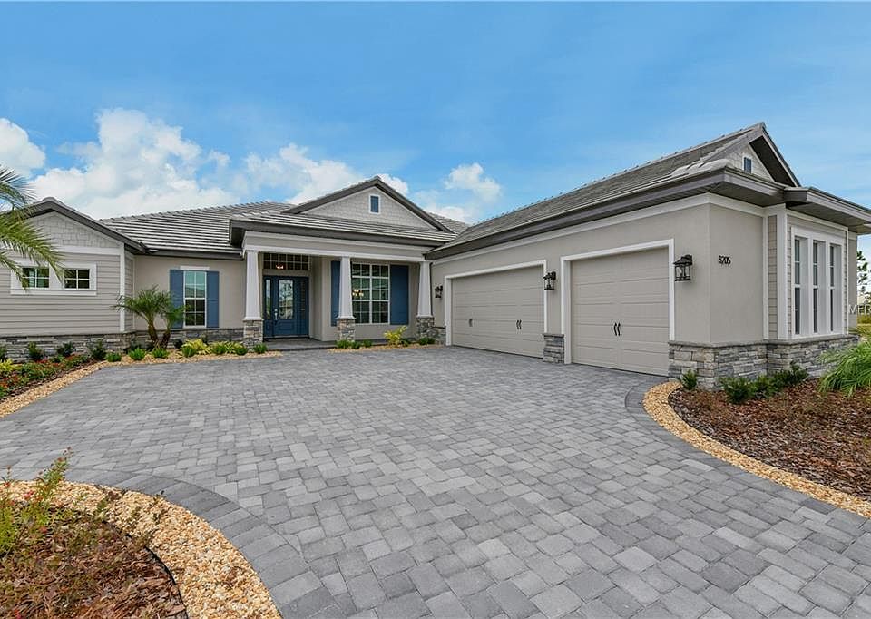 1st image of 8205 Grande Shores Dr