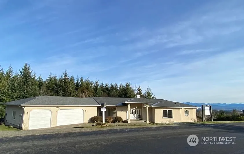 127 Glacier Peak Drive photo 1