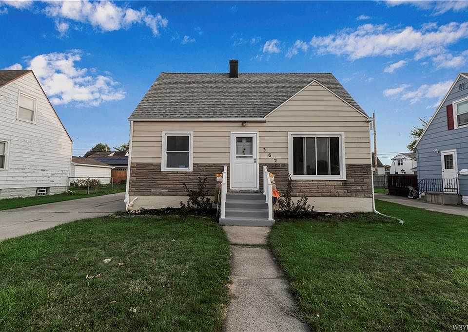 1st image of 362 Mang Ave