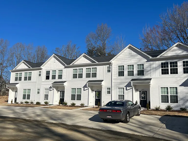 2484 Ashton Park Ln #1 — Photo 39