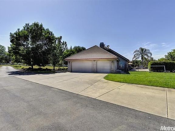 4th image of 3592 Rocky Hill Ct