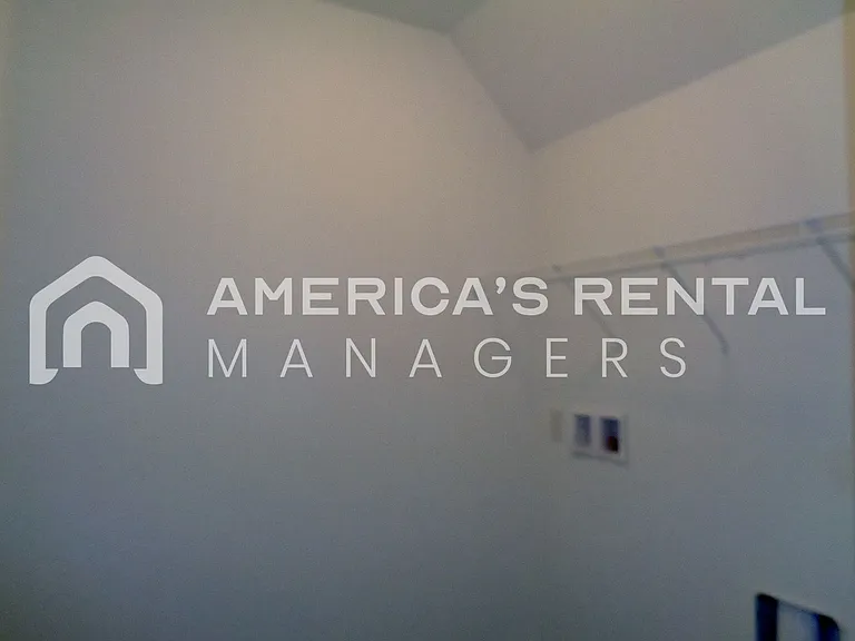 11509 Andrew Way — Photo 24