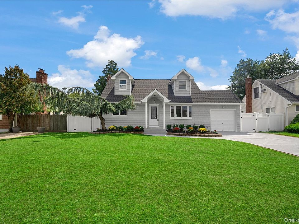 1st image of 126 Lambert Avenue