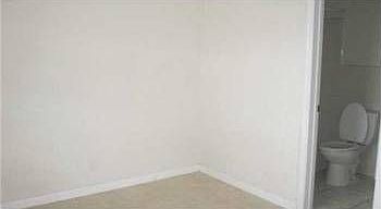 3rd image of 1401 NE 57th Pl APT 8
