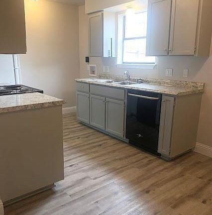 5th image of 3741 Bonnie Dr APT A