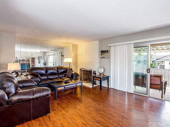 4th image of 23046 Nadine Cir Unit B