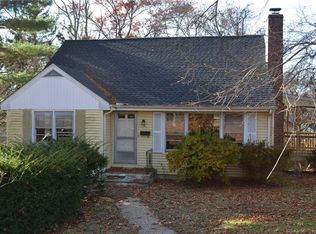 5 Marian St, Stamford, CT 06907