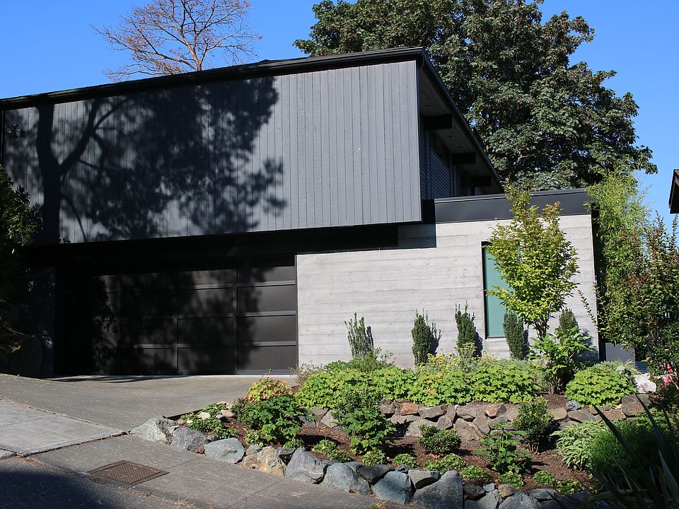 Main view from street. 