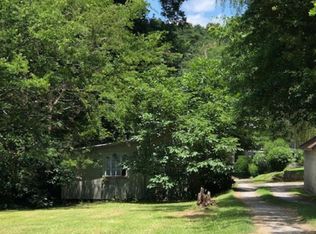114 Maitre St, Gadsden, AL 35904