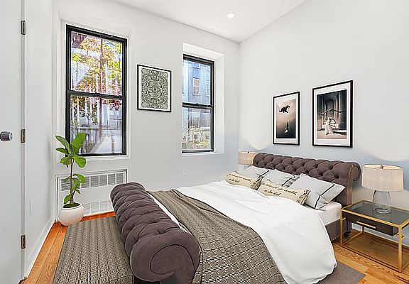 2nd image of 26 W 131st St APT 4C