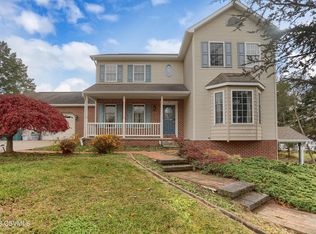 99 Buchanan Ave, Northumberland, PA 17857