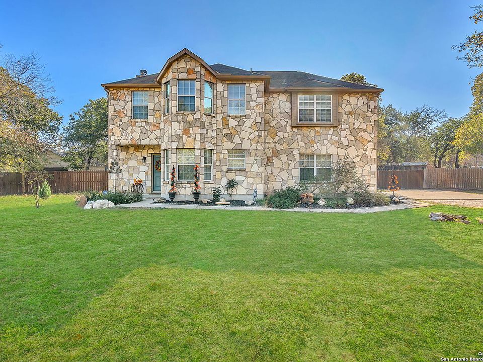 1st image of 5222 SAVANNAH WAY