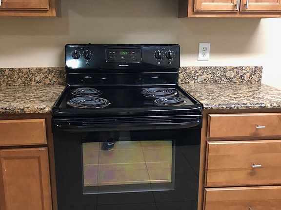 4th image of 1505 Sophie Blvd