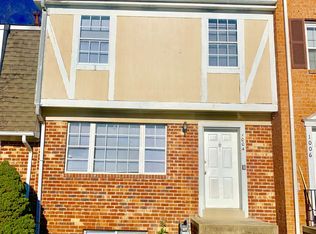 1004 James Madison Cir, Fredericksburg, VA