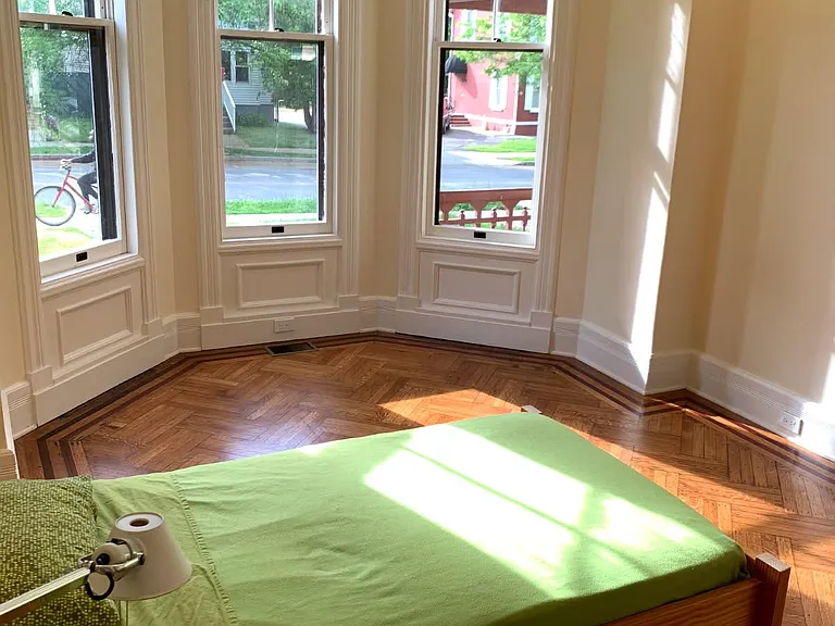 48 S Hamilton St — Photo 15