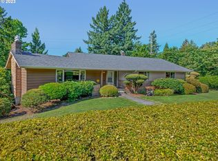 3841 SW 41st Pl, Portland, OR 97221